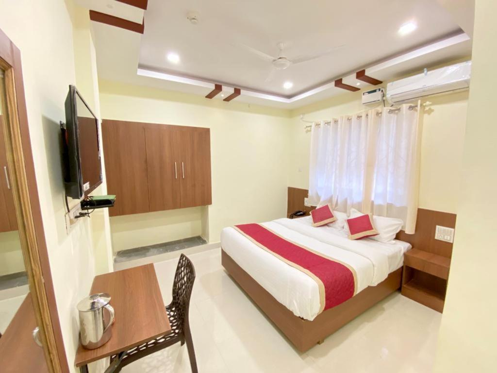 Prabhuvihar Residency Hotel Porvorim Exterior foto