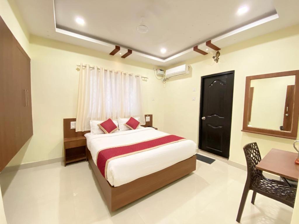 Prabhuvihar Residency Hotel Porvorim Exterior foto