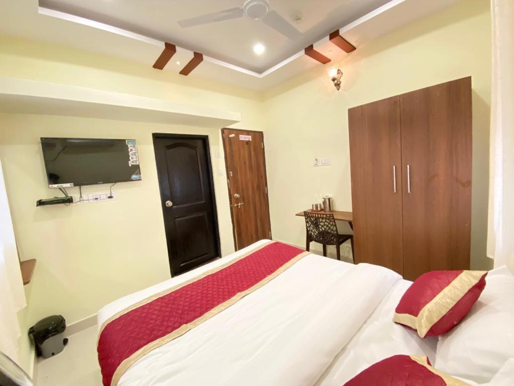 Prabhuvihar Residency Hotel Porvorim Exterior foto