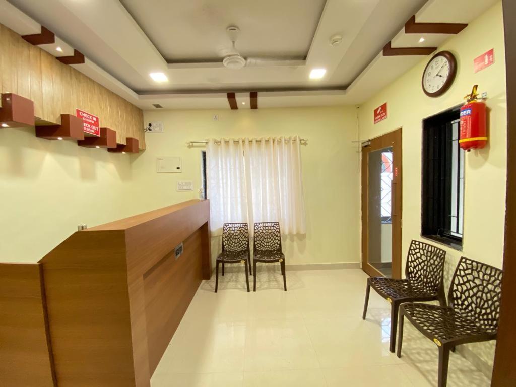 Prabhuvihar Residency Hotel Porvorim Exterior foto